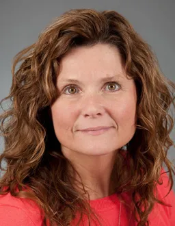 Maureen Scozzari, RN, BSN, CPN